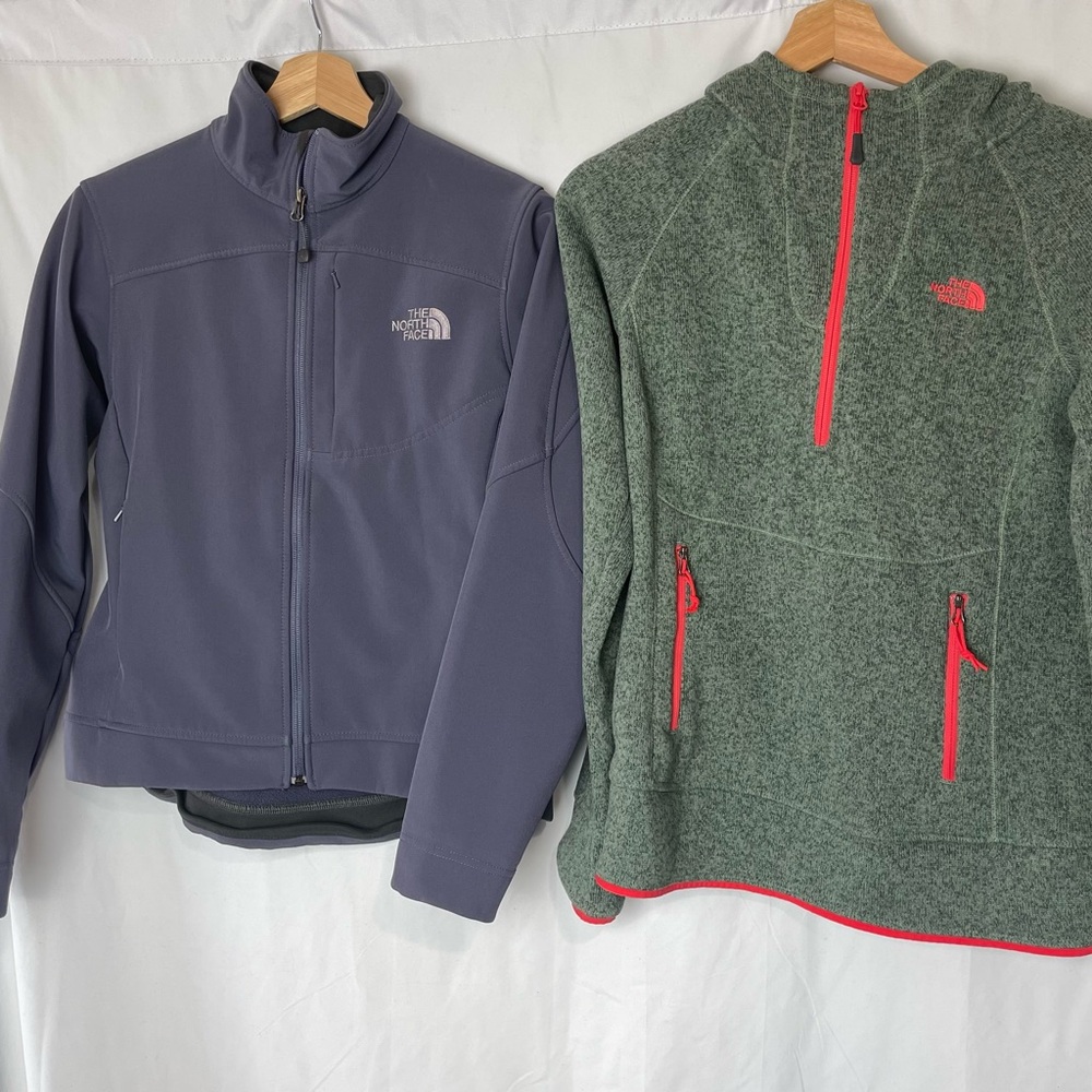 The North Face Women’s jacket Bundle Black jacket and Sweater